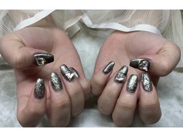 メタリックカラーにパーツ入り