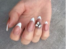 王道シンプルデザインもお任せ下さい！《オフィスネイルにも定評◎》