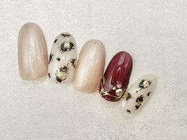 大人のヒョウ柄ネイル