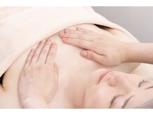 フェイスプラス(face plus)の雰囲気（お顔だけでなく、デコルテまで♪）