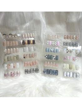 サララ(SALALA)の写真/迷ったらコレ！デザインにお悩みの方も安心のプラス料金なし定額ネイルで指先を華やかに♪