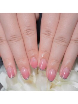 先端シルバーラメフレンチ