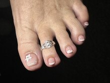 オランダエステティック(Holland Esthetics)/足フレンチ+3D 花