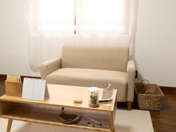 リタ(Rita.)/サロン風景