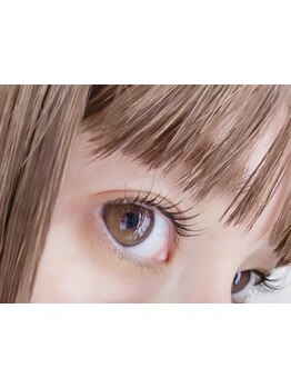 ナチュラル上品な目元にしたい