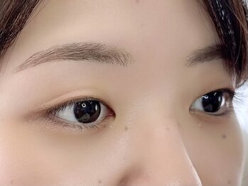 ダブル(W.)/美眉スタイリング