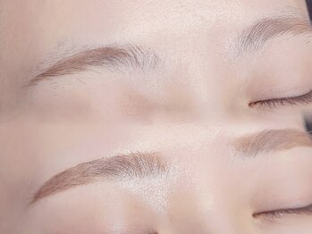 イーネ(e_ne)の写真/【美眉スタイリング/アイブロウWAX脱毛】眉毛で印象は変わる！美眉スタイリングで朝のお化粧時間を短縮☆