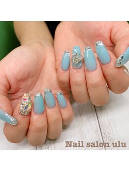 デザインネイル