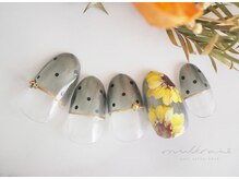 ミルクネイル(MILK NAIL)/向日葵〈新規7500円〉