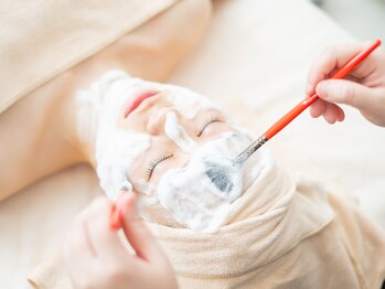 ロイシールーム(Roissy Room)