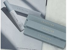 ヴィヴィッド グロウ(VIVID GLOW)/上下まつげ全体用美容液