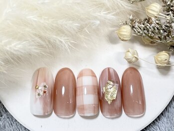 ネイルルームシャイン/