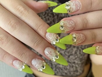 テティ(tetty)の写真/【駅徒歩５分！フォルムにもこだわりもちも良い◎どんなデザインもお任せ！あなたの理想の長さに】