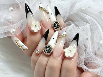 ハイネイルズ(Hi nails)の写真/ショートネイルから憧れのロングまでお任せ!ベテランの技術で、折れにくい美しいフォルムを叶えます♪