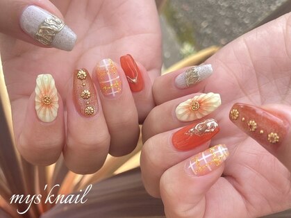 ミースケィネイル(mys'k nail)の写真