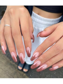 ヴィーナ リノ ネイル(Veena Lino nail)/ミラーネイル 