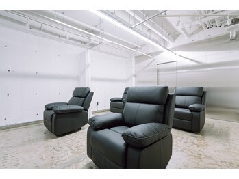 ザ ブロウ 渋谷店(THE BROW)/THE BROW［眉毛 渋谷 メンズ］