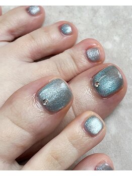 マグフットネイル