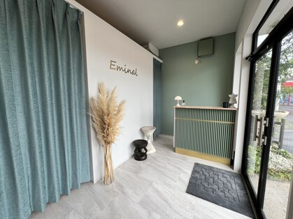 エミナル(Eminal)の写真