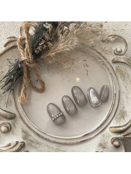 アイコニック ネイルアンドアイ 長久手店(ICONIQ nail&eye)/11月デザイン定額