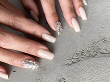 アロナ ネイルサロン アンド スクール(alona)/埋め尽くしがアクセント☆