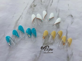 ネイルアンドアイラッシュ ビジュ(Bijou)の写真/Bijouの毎月変わるキャンペーンネイル¥3300！旬なネイルもあり♪フレンチネイル・カラグラ・ラメグラも★