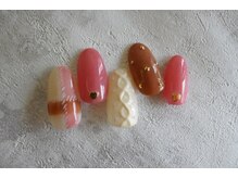 プチリリィ(Petit Lily)/ほっこりあったかいネイルです