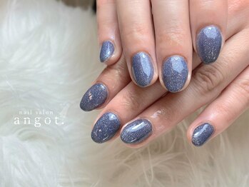 アンガット(angot.)/濃紺ラメネイル