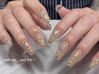 ワン 四条烏丸(One)/ストーンをメインにしたデザイン