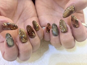 パラジェル登録サロン　Nail Salon Aryune　神戸元町の写真/オフィスネイルやこだわりがたくさん詰まったアートまで幅広くご用意◎何度も見たくなるお洒落な手元へ♪