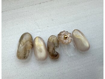 レア(rare)/3.4月定額デザイン