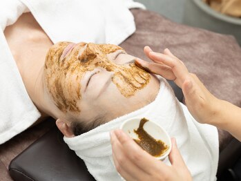 サロン ド ラジュニール(Salon de Rajeunir)/無添加100%ハーブピーリング