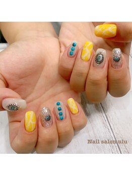 デザインネイル