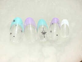 カラフルフレンチネイル