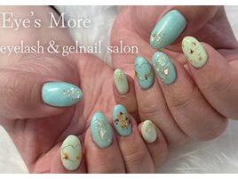 ミントグリーンフラワーネイル