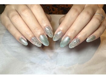 カルフールノア 八王子店(Carrefour noa)/アシメカラー施術写真