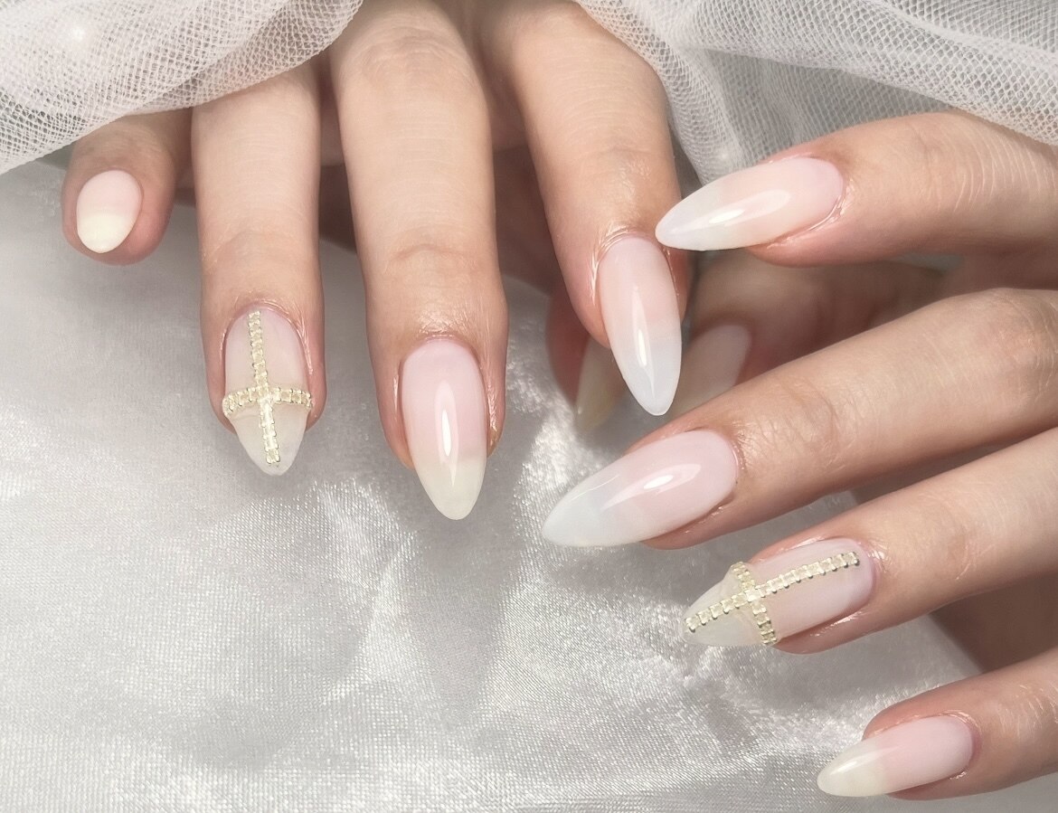 2025年-2026年冬トレンド】クロスネイルのネイルデザイン集｜人気順｜3