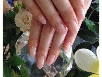 ネイルサロン スクール アンジェラ 水戸本店/上品ネイル