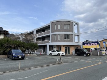 ララ(LALA)/この建物にテナントが入ってます