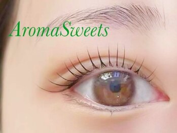 アロマスイーツ(AromaSweets)の写真/【左右差/一重/奥二重さんも必見!】オリジナルまつ毛パーマで目幅が縦に広がり,目を大きく可愛く魅せます♪