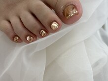 秋らしいゴールドミラーのデザインも人気です♪