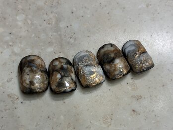 クレイ(clay.)/秋冬ニュアンスネイル