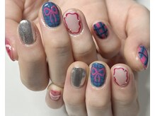 フウ(Huh)の雰囲気（個性派ネイルもおすすめ！）