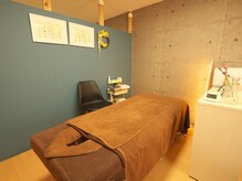 【施術ベッド】福井/福井市/鍼灸/美容鍼灸/肩こり/腰痛/小顔