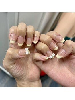 サララ(SALALA)/フレンチネイル♪