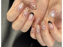 エルムネイルデザイン(elm.naildesign)/ドット×フレンチ