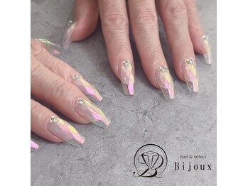 ビジュー(Bijoux)