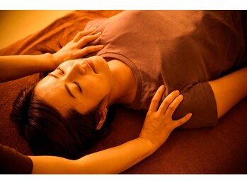 もみじ鍼灸整骨院 蔵前駅前店の写真/【本格的なプロの施術でスッキリ!】骨格・筋肉・筋膜とそれぞれにアプローチできる手技で根本からの改善を