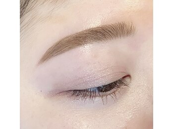 ビューステージ アイブロウサロン 新宿東口/垢抜け眉に♪