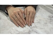 リンダ(Linda)/爪先キラキラデゴージャス